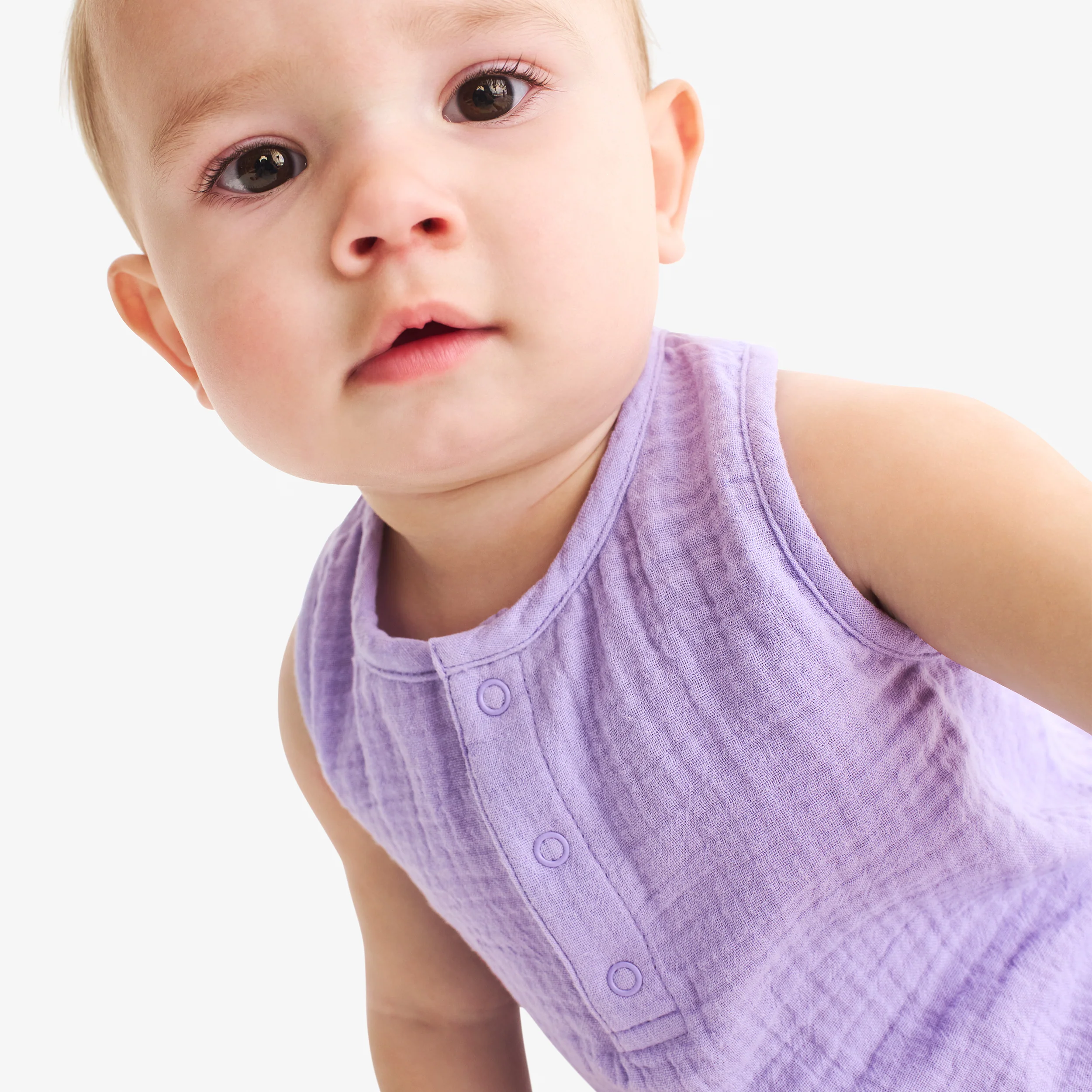 Baby gauze henley bubble shortie - Image 6