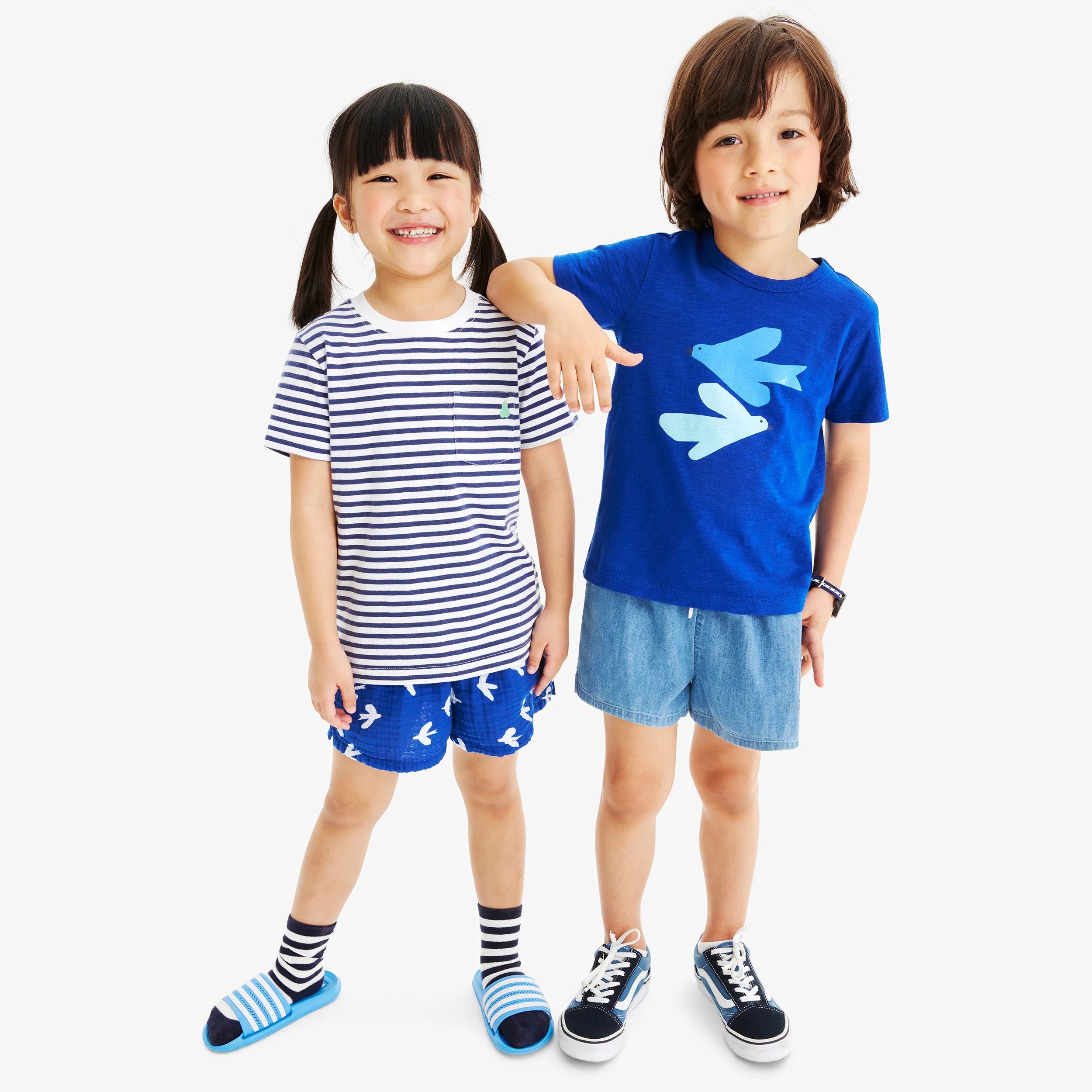 Clearance kids gauze beach short in bluejays - Image 3