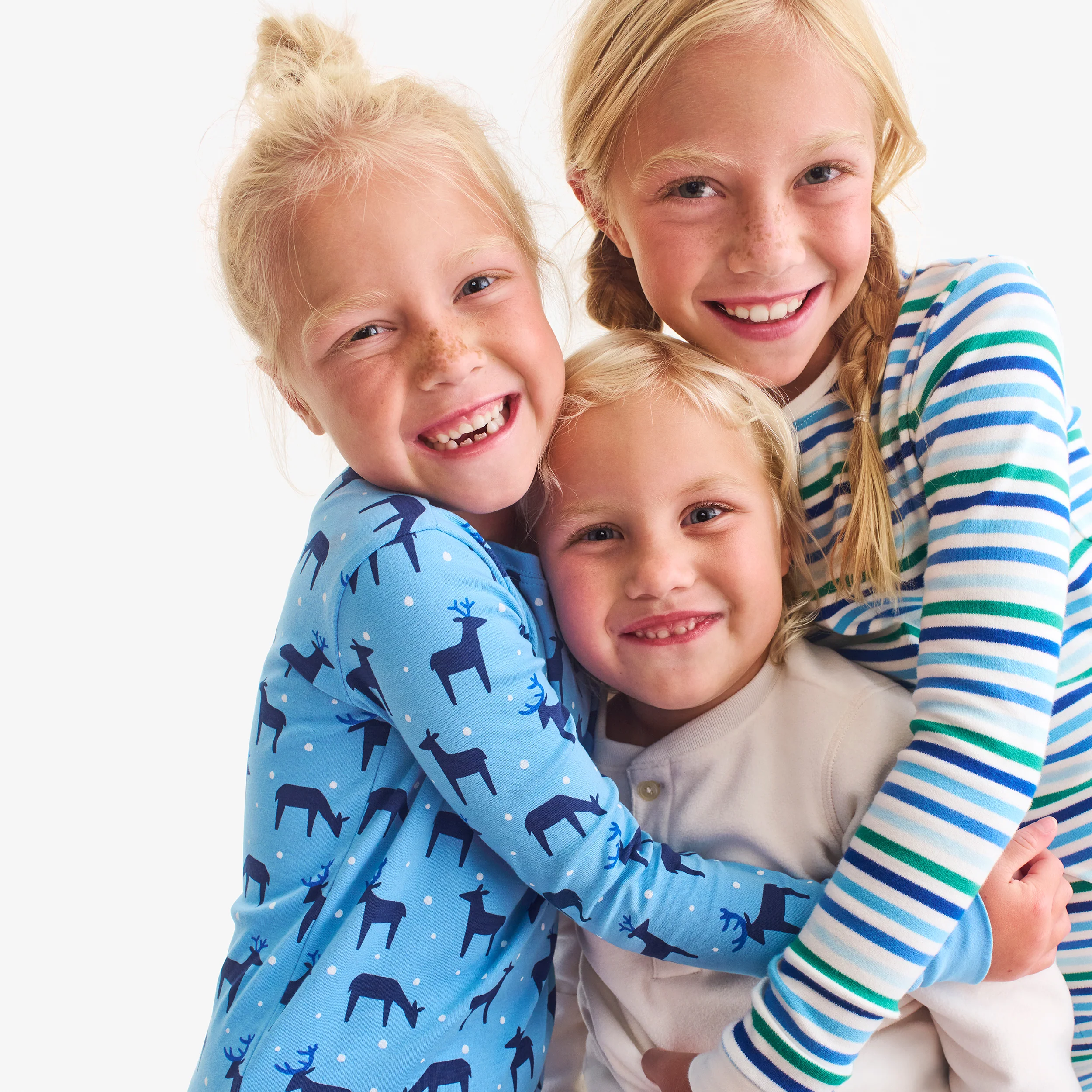 Kids organic long sleeve PJ top in snowy reindeer - Image 4