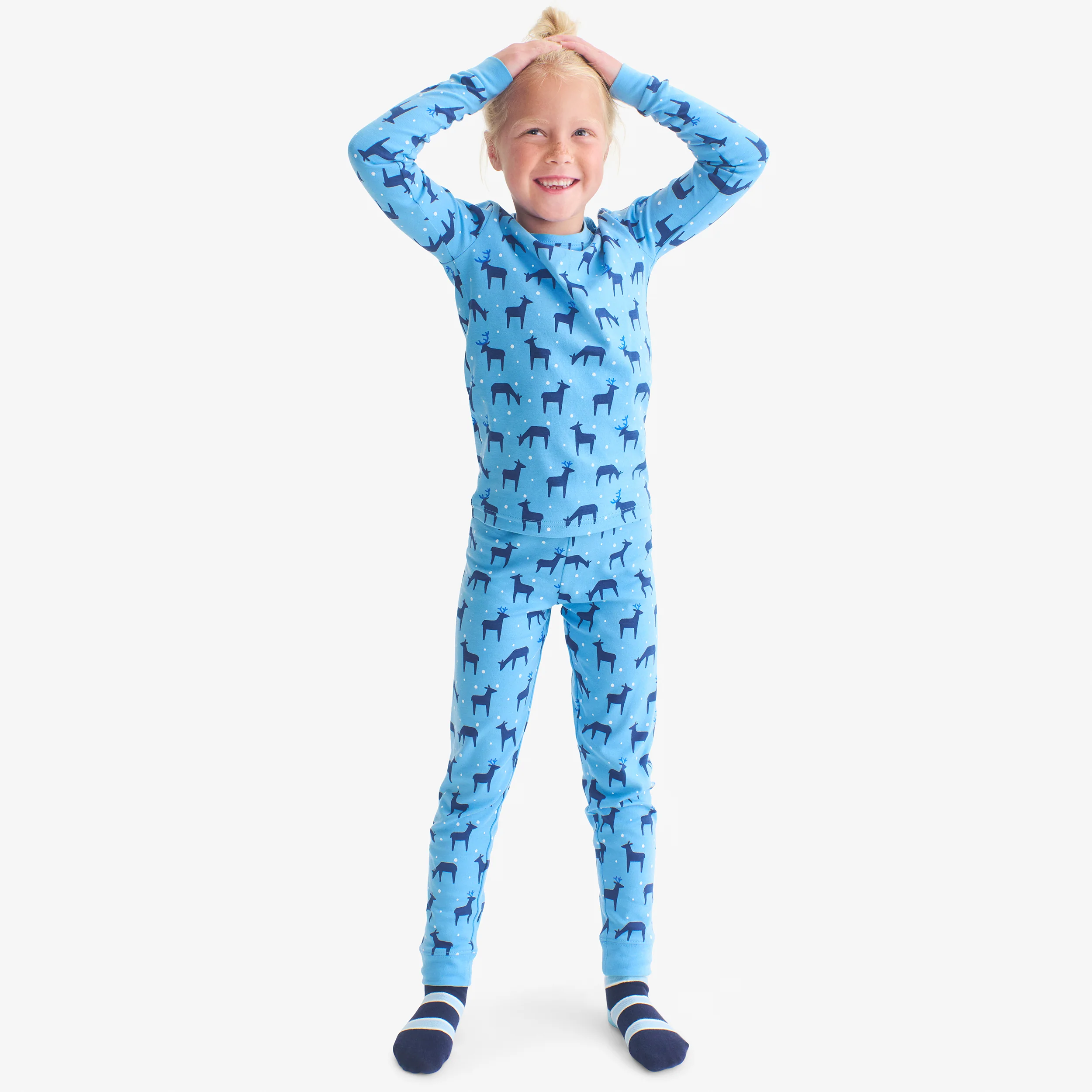Kids organic PJ pant in snowy reindeer