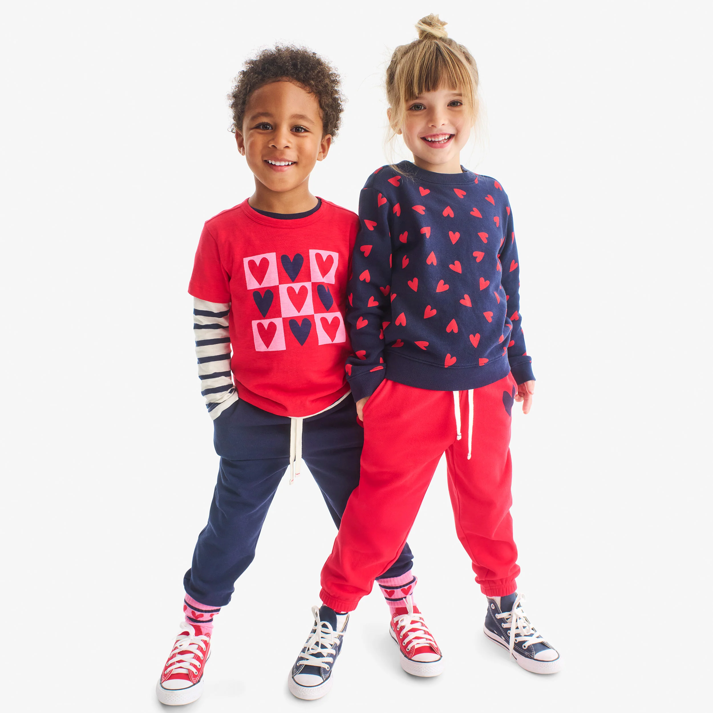 Kids sweatshirt in confetti hearts - Image 3