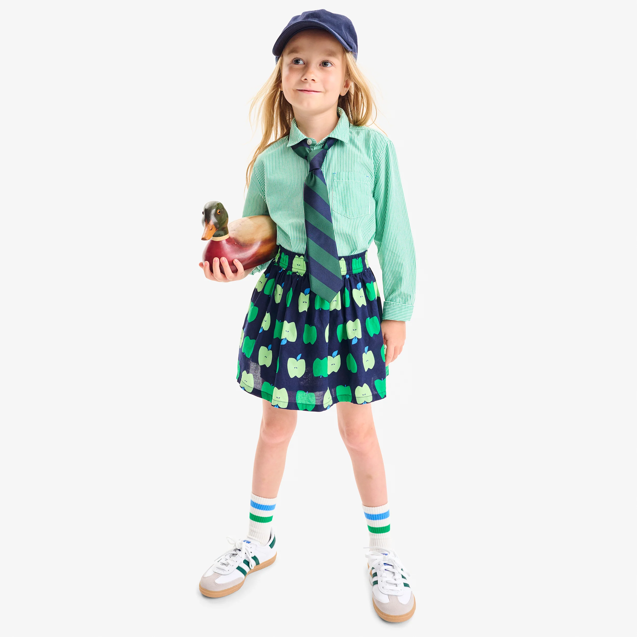 Clearance kids pull-on pocket skirt in apple orchard - Image 3