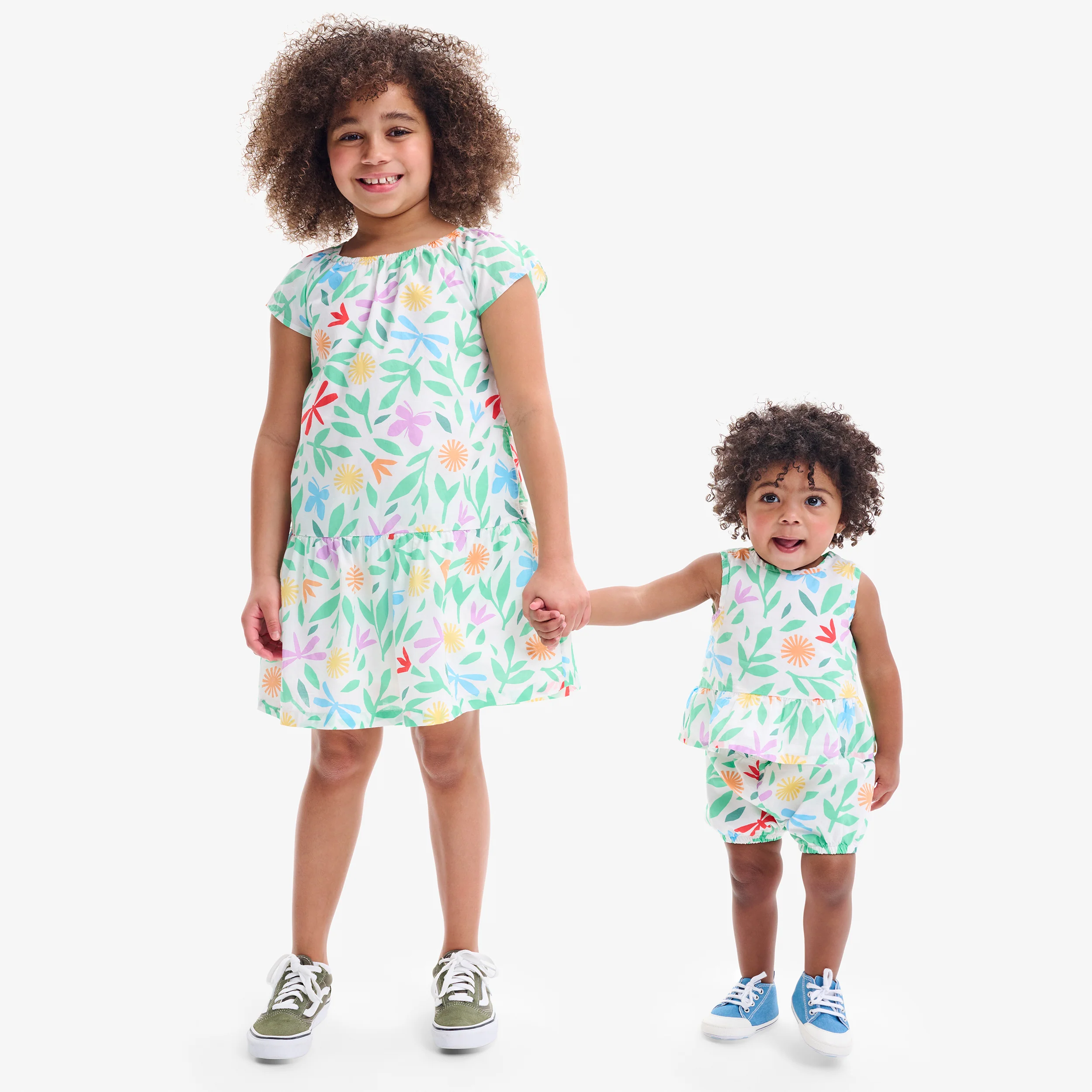 Clearance kids swing dress in bright backyard - Image 4